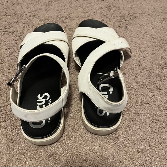 Circus by Sam Edelman sandals - Picture 2 of 5